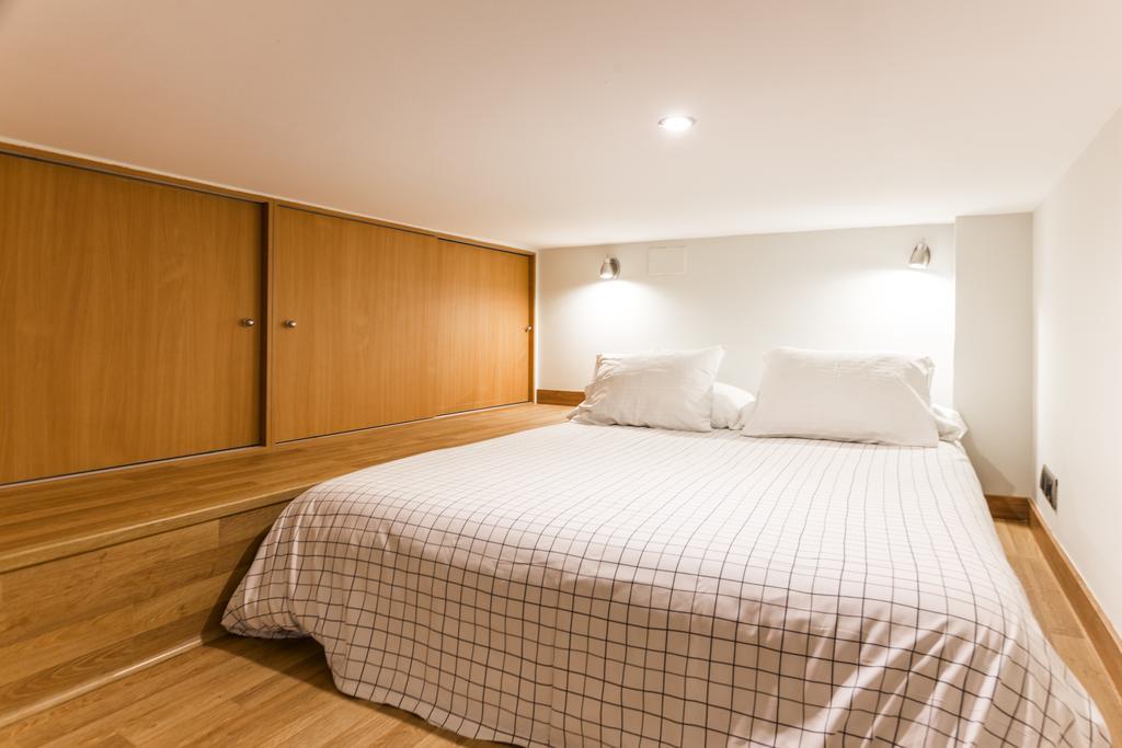 Art House Fira Apartments Barcelona Buitenkant foto