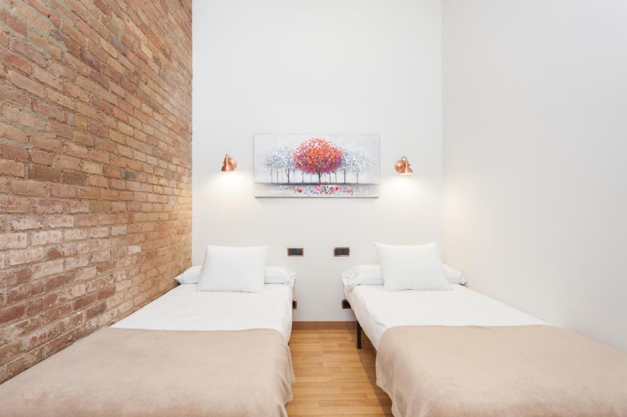 Art House Fira Apartments Barcelona Buitenkant foto